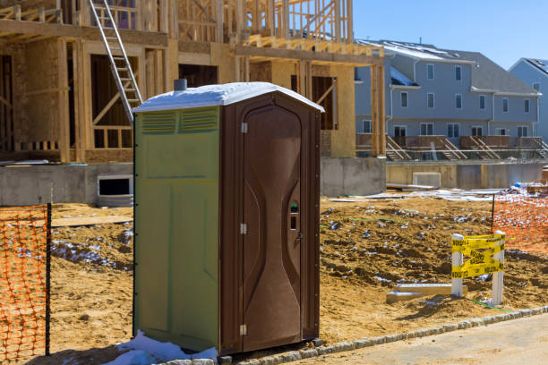 Porta potty delivery and setup in Carrboro, NC